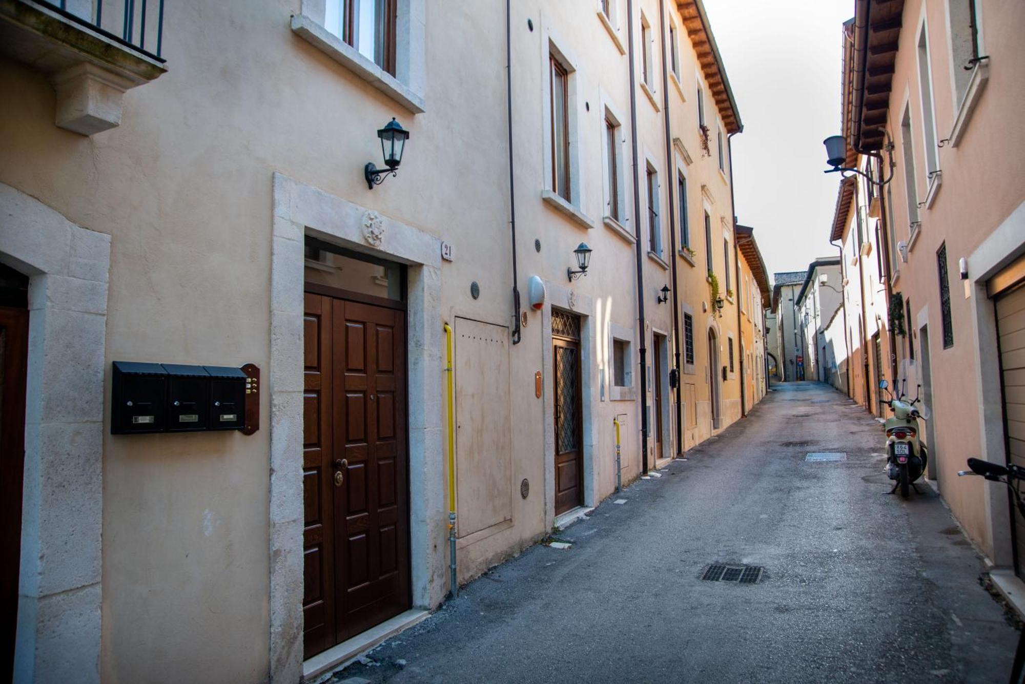 Casa Fedele Lägenhet LʼAquila Exteriör bild